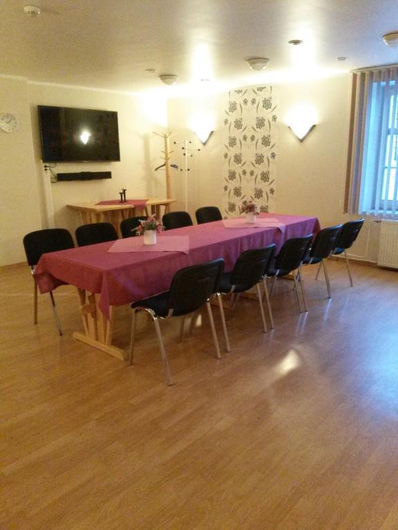 Katariina Guesthouse Rakvere Esterno foto