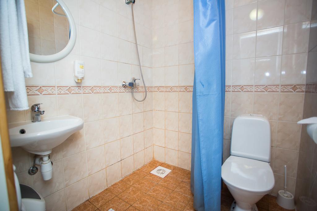 Katariina Guesthouse Rakvere Esterno foto
