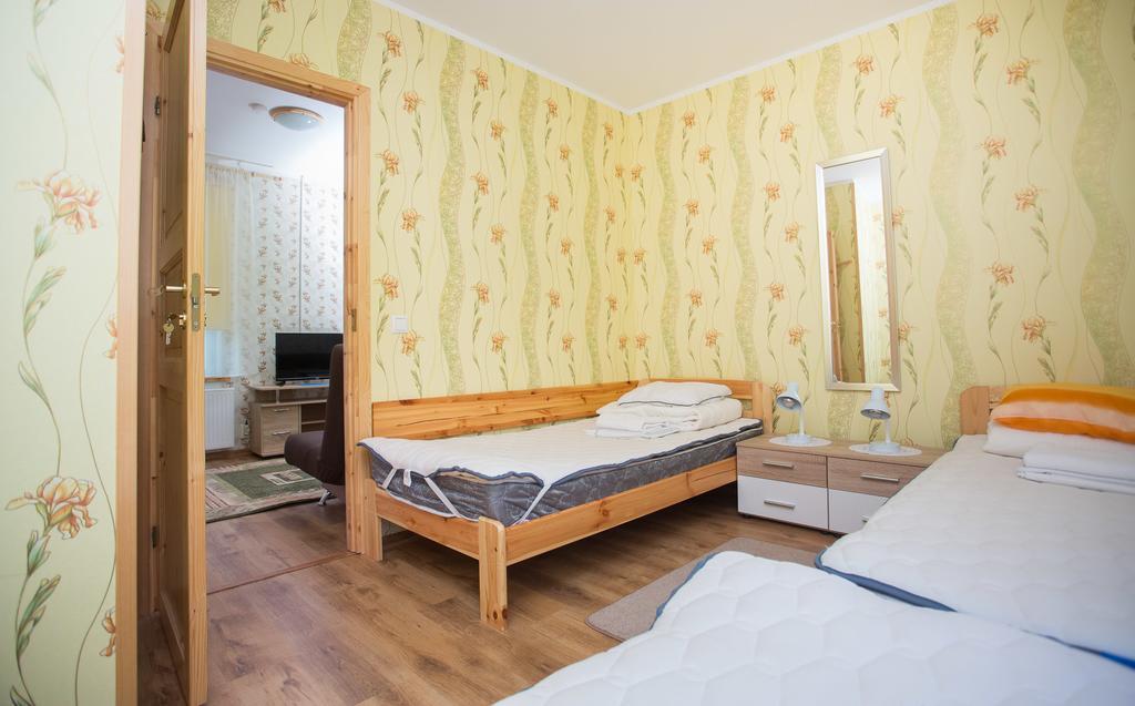 Katariina Guesthouse Rakvere Esterno foto